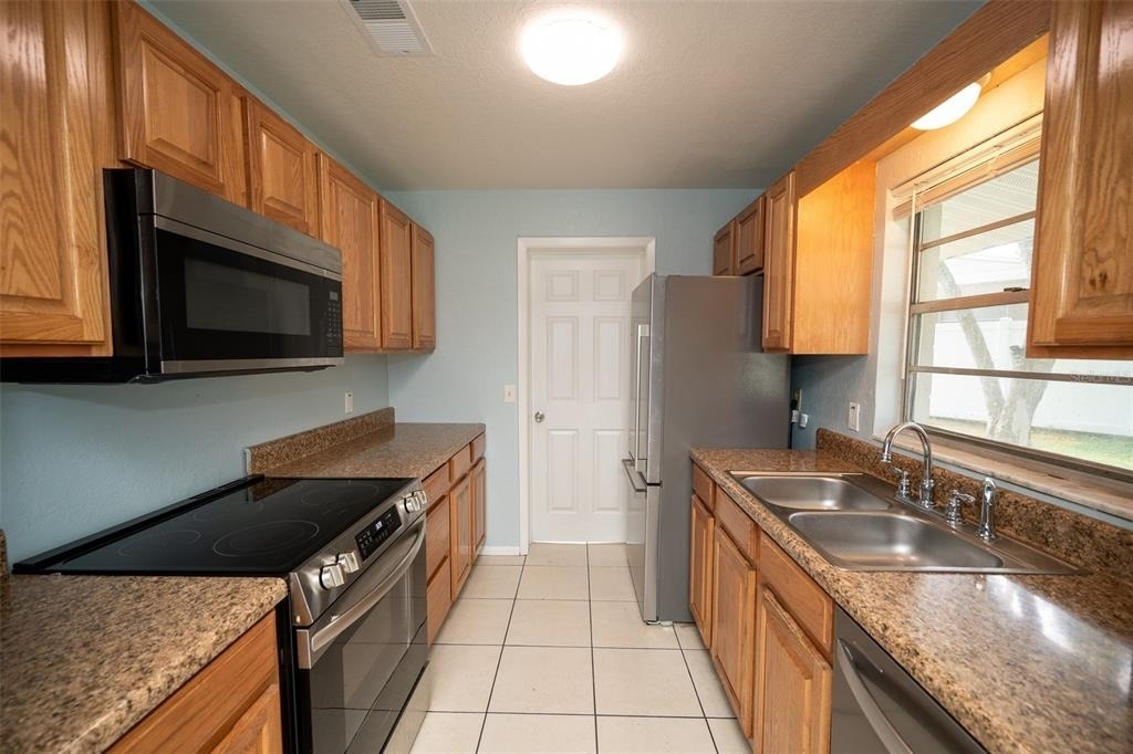 6808 Fern Circle - Photo 21