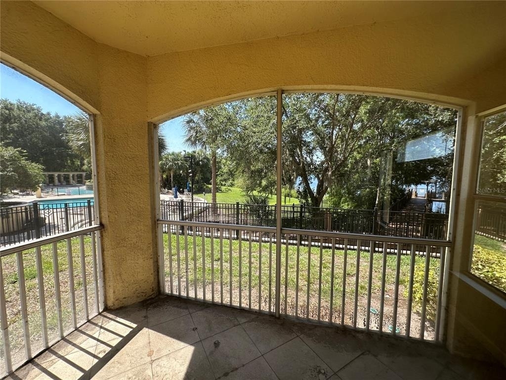 1408 Lake Shadow Circle - Photo 3