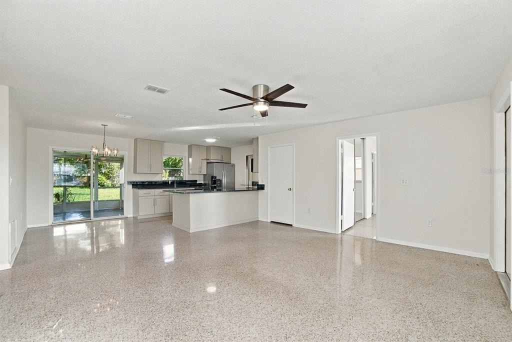 843 Quintilian Avenue - Photo 7
