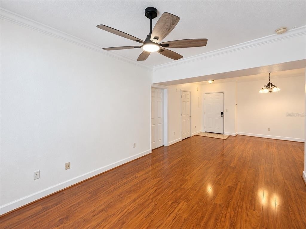204 E South Street - Photo 7