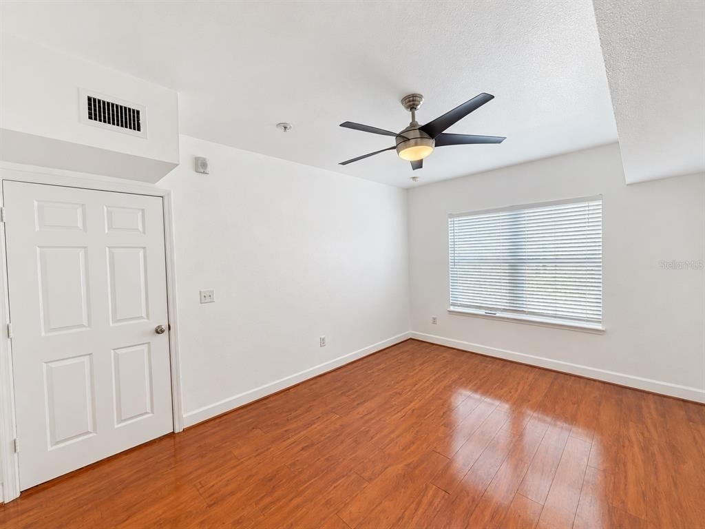 204 E South Street - Photo 13