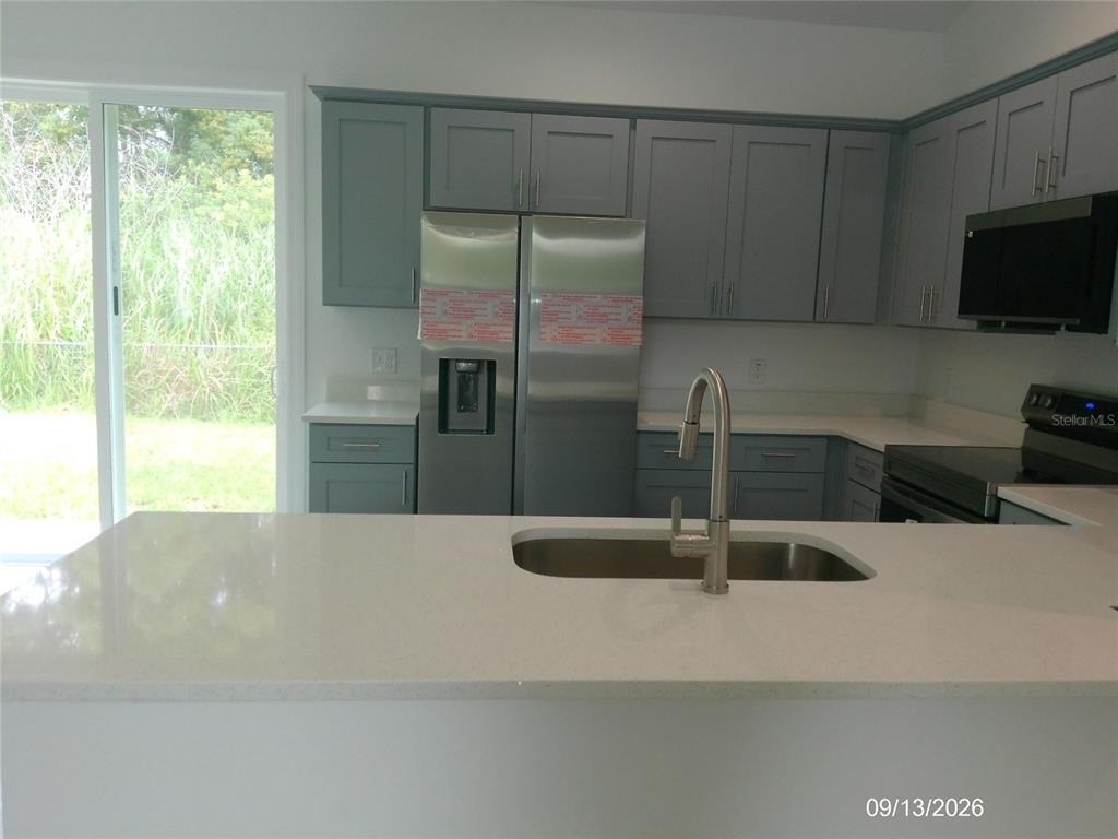 3353 S Combee Road - Photo 2