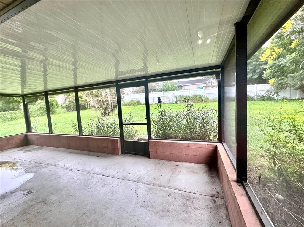7415 Highland Grove Drive - Photo 16
