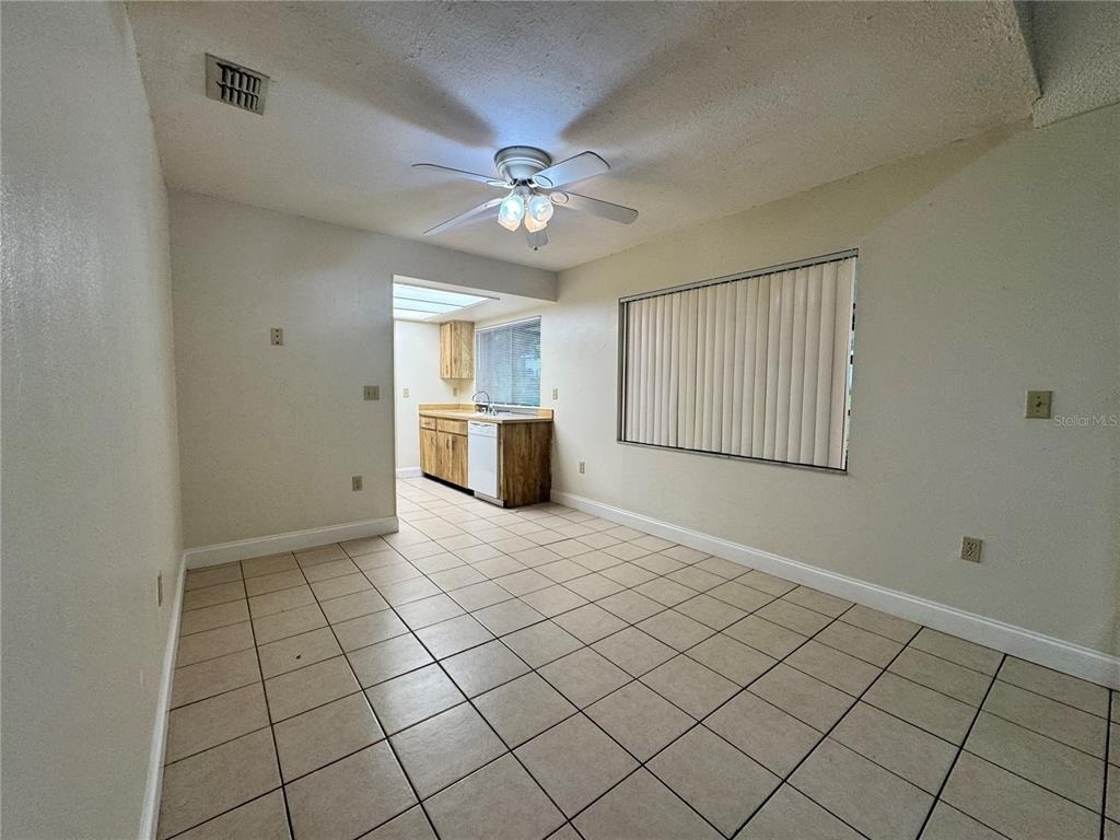 7415 Highland Grove Drive - Photo 10