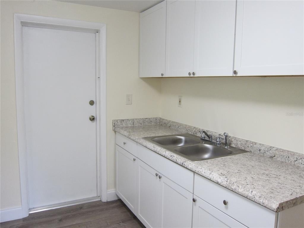 2325 Se 12 Street - Photo 15