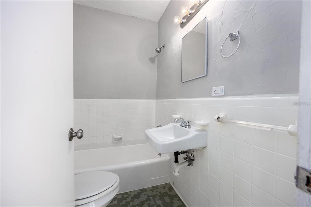 319 Nw 16th Avenue - Photo 19