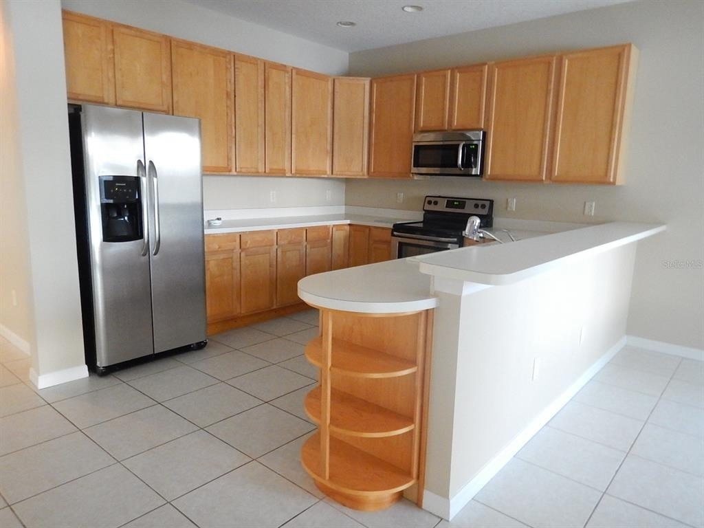 455 W Desoto Street - Photo 2