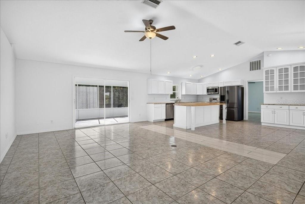 11 Sweetbay Drive - Photo 8