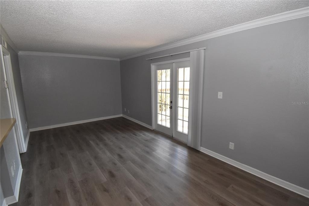 435 Wymore Road - Photo 17