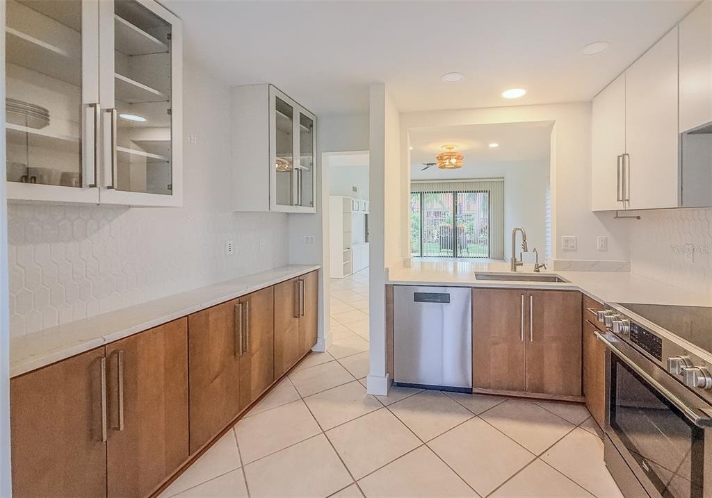 5312 Huntingwood Court - Photo 10