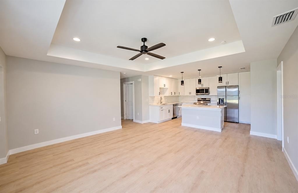 470 Venango Street - Photo 2