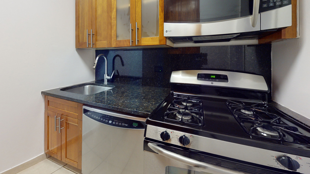 401 E 34th St - Photo 1