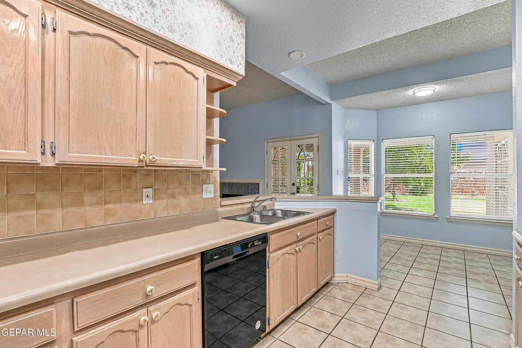 11917 Pueblo Amable Way - Photo 25
