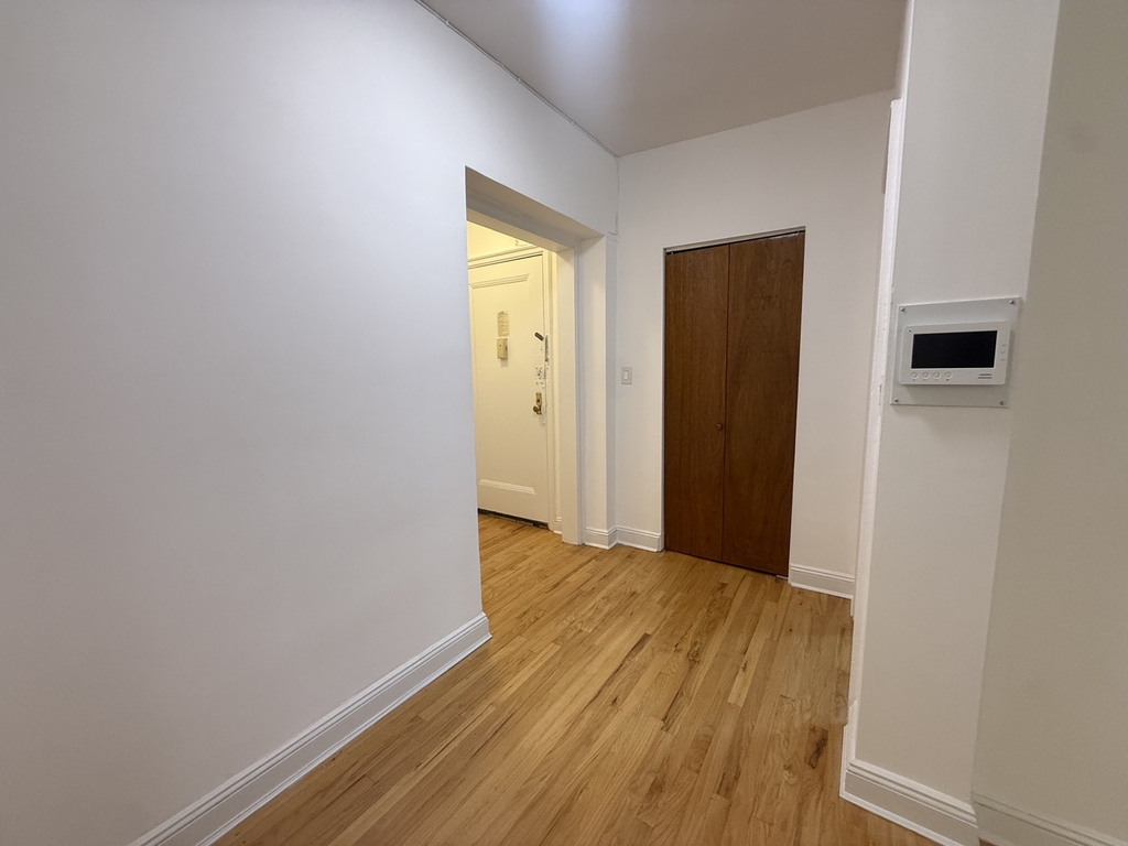 165 East 83rd Street - Photo 7