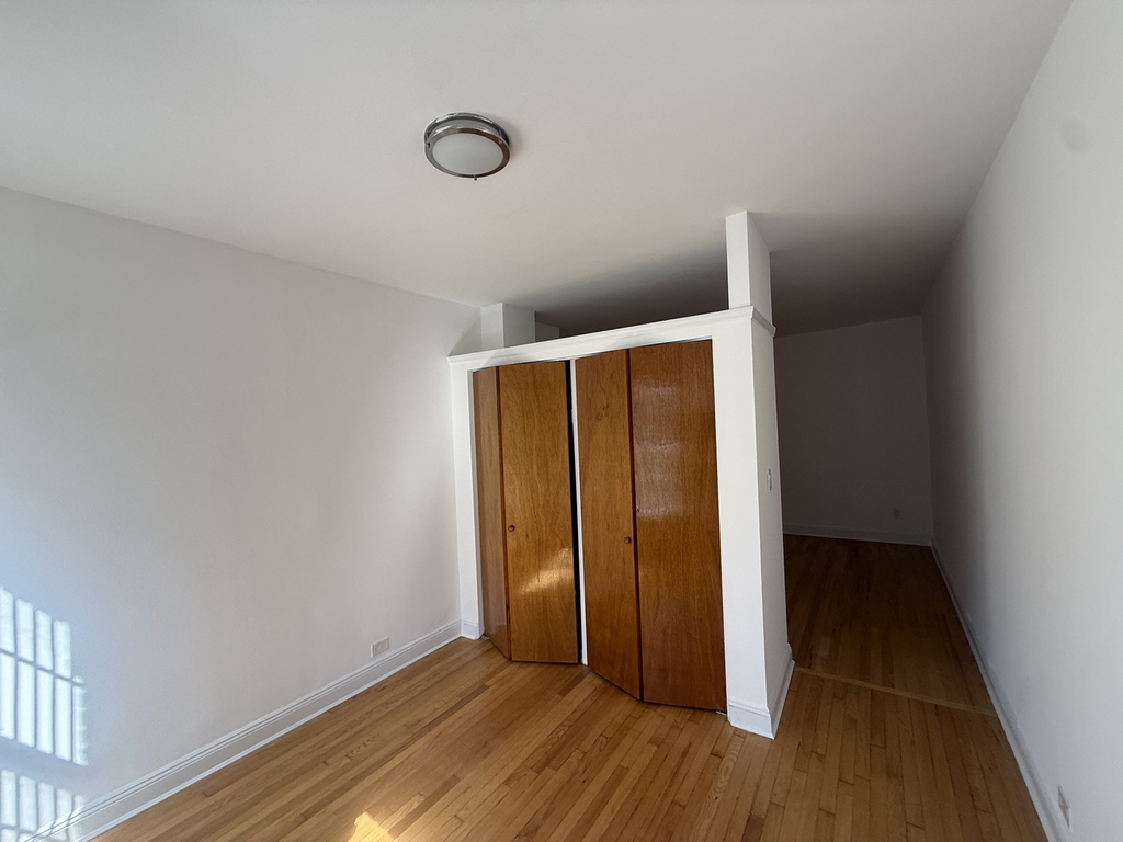 165 East 83rd Street - Photo 5