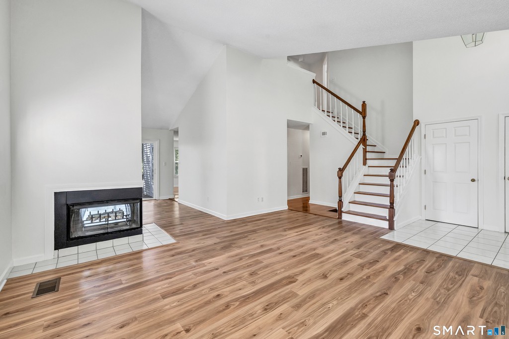 16 Rivendell Drive - Photo 4