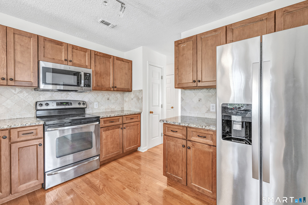 16 Rivendell Drive - Photo 10
