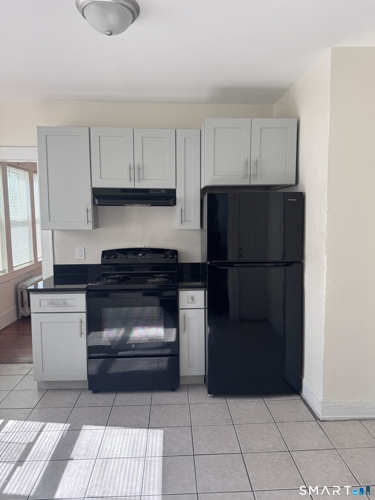230 Enfield Street - Photo 2