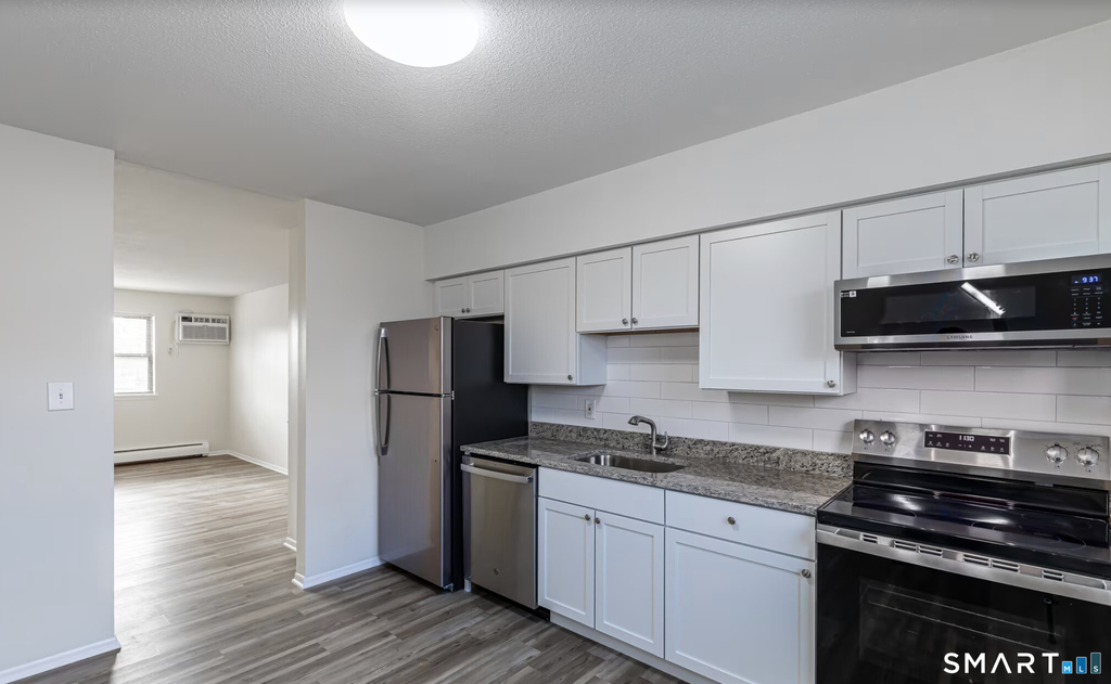 100 Norton Park Road - Photo 1