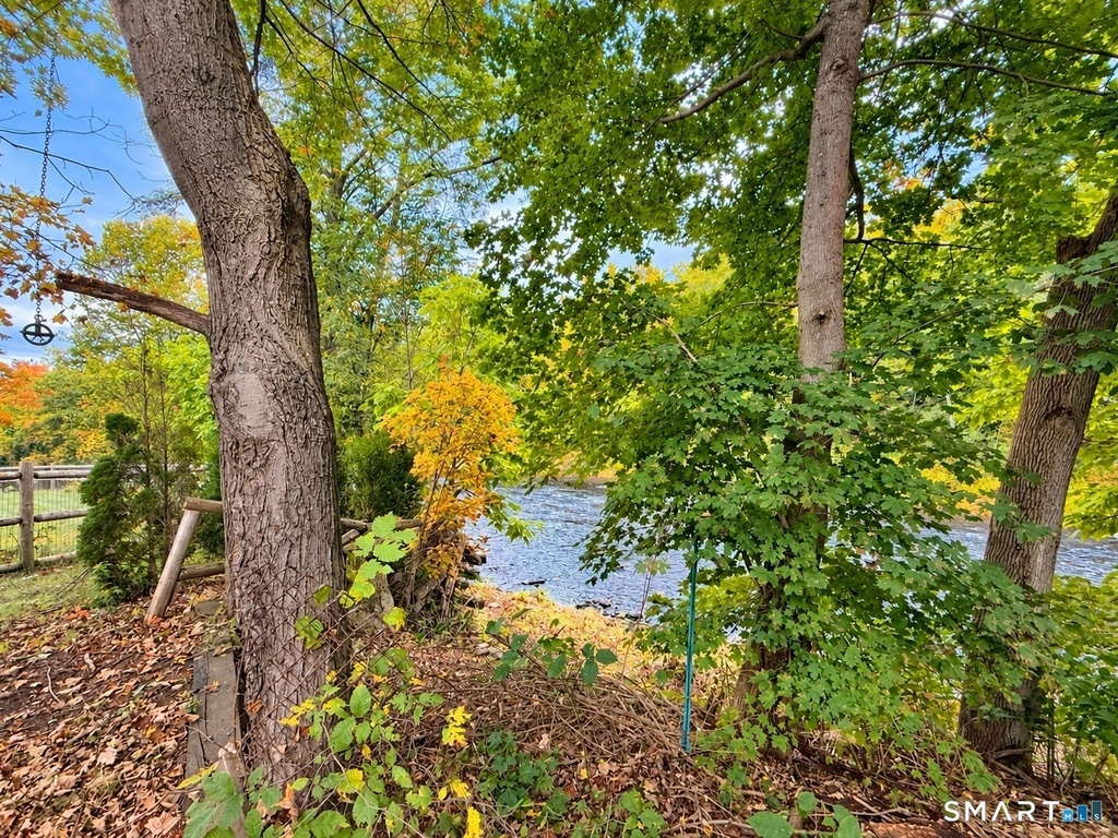 590 Main Street - Photo 16