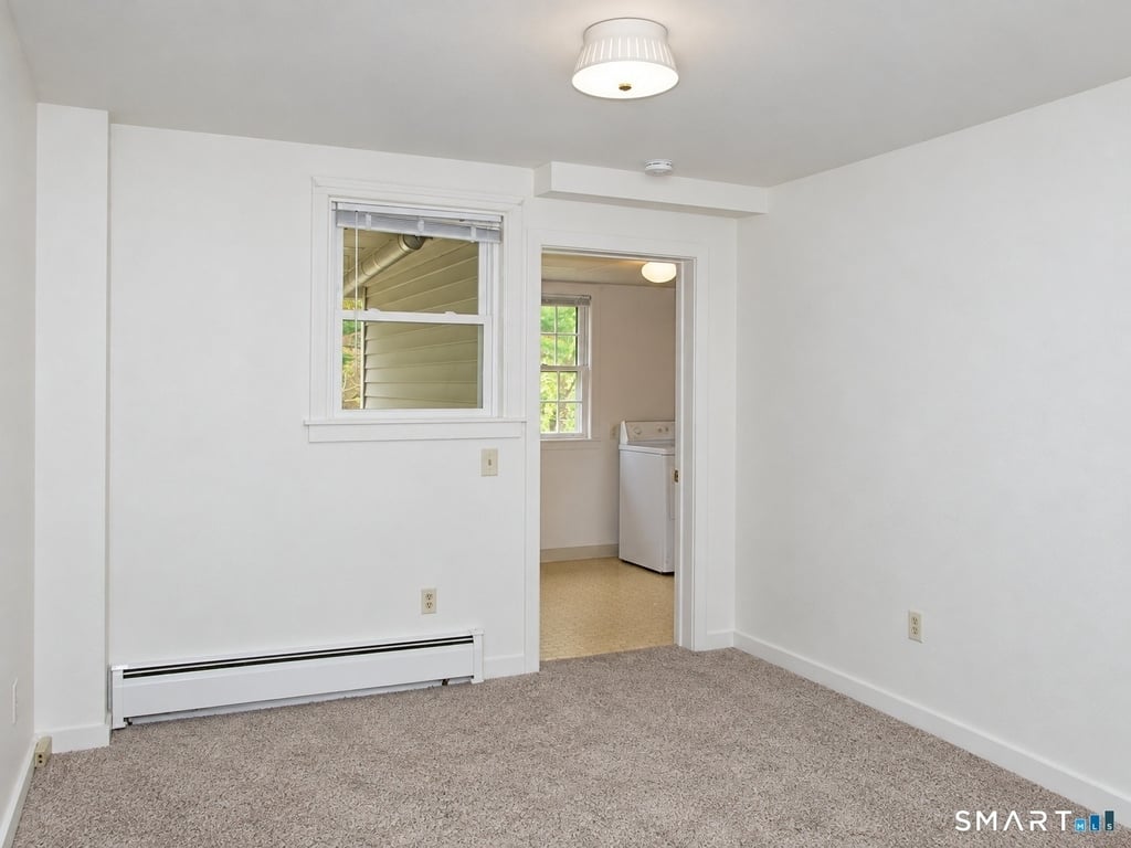 590 Main Street - Photo 5