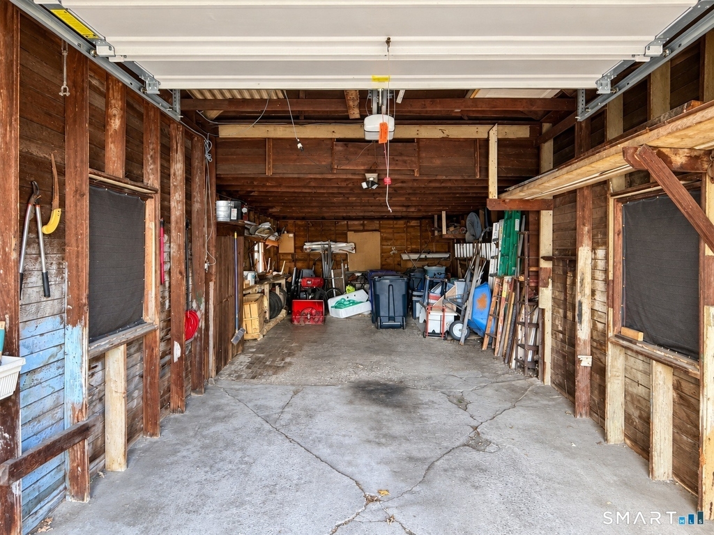 60 Roosevelt Avenue - Photo 21