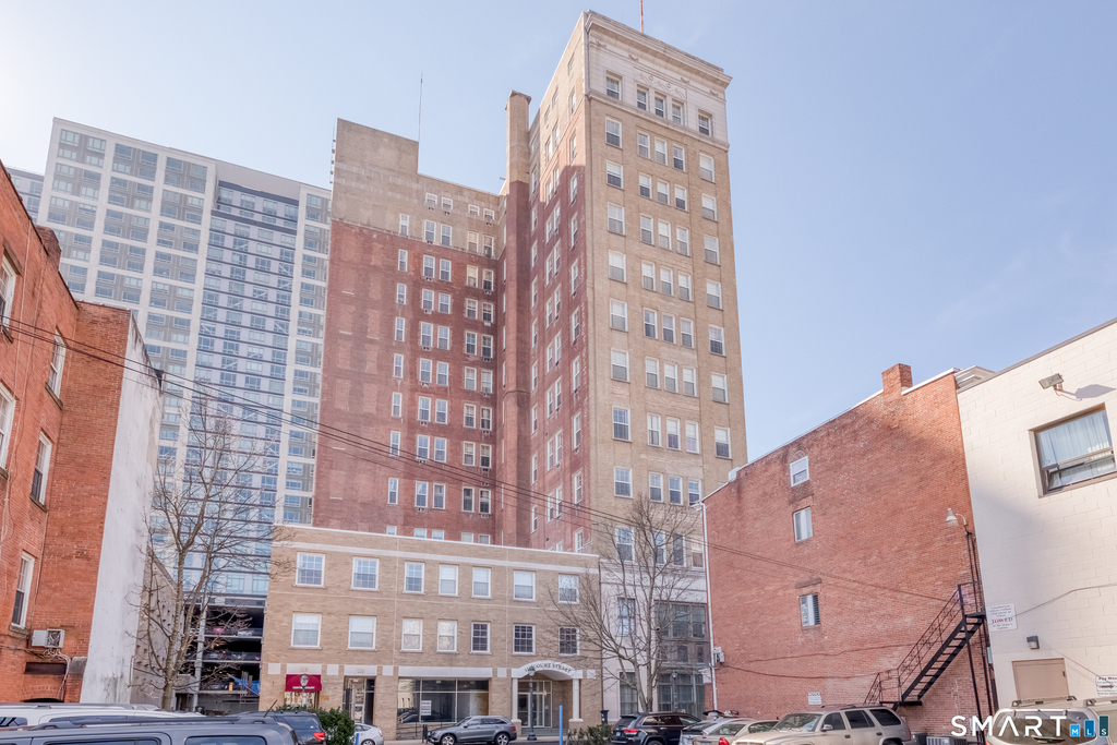 124 Court Street - Photo 6