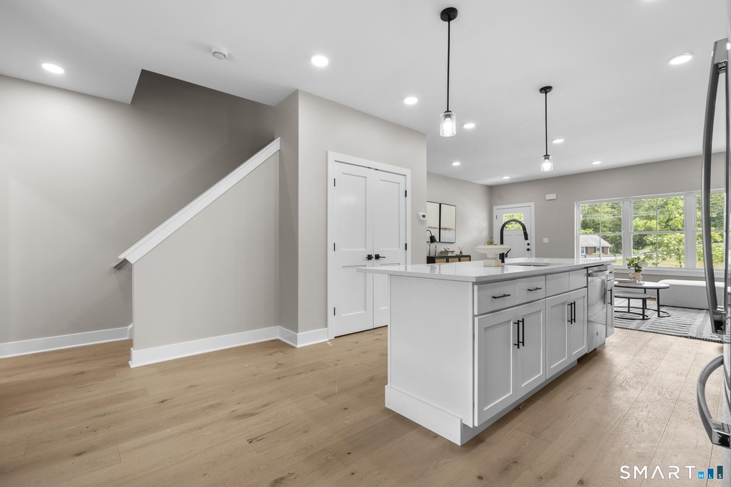 61 West Street - Photo 15