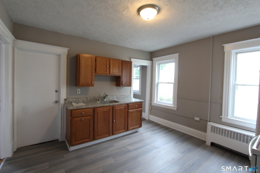 64 James Street - Photo 4