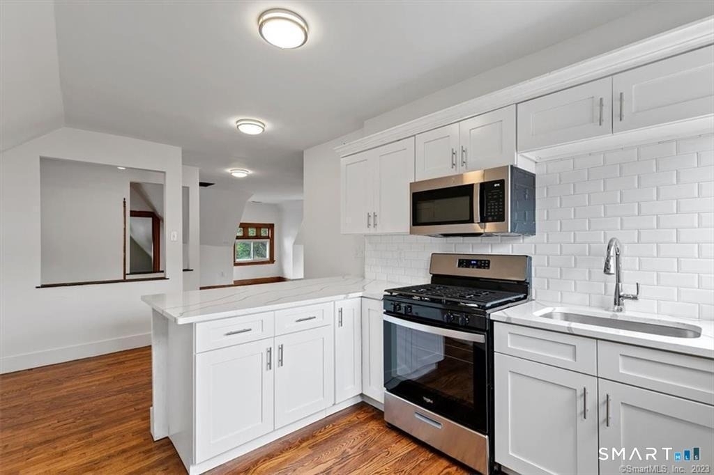 131 Dwight Street - Photo 0