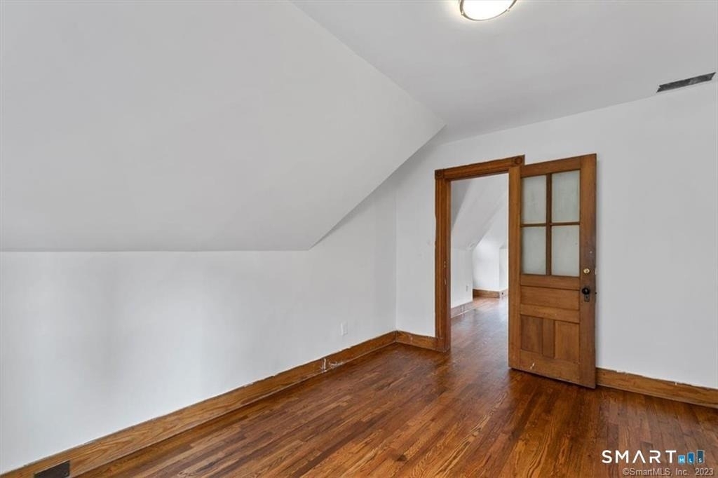 131 Dwight Street - Photo 18
