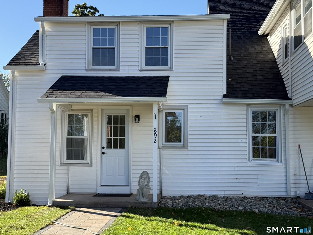 892 Main Street - Photo 13