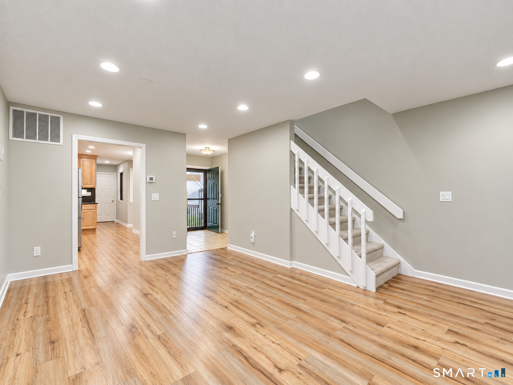 704 Mill Pond Drive - Photo 7