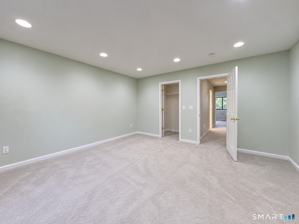 704 Mill Pond Drive - Photo 15