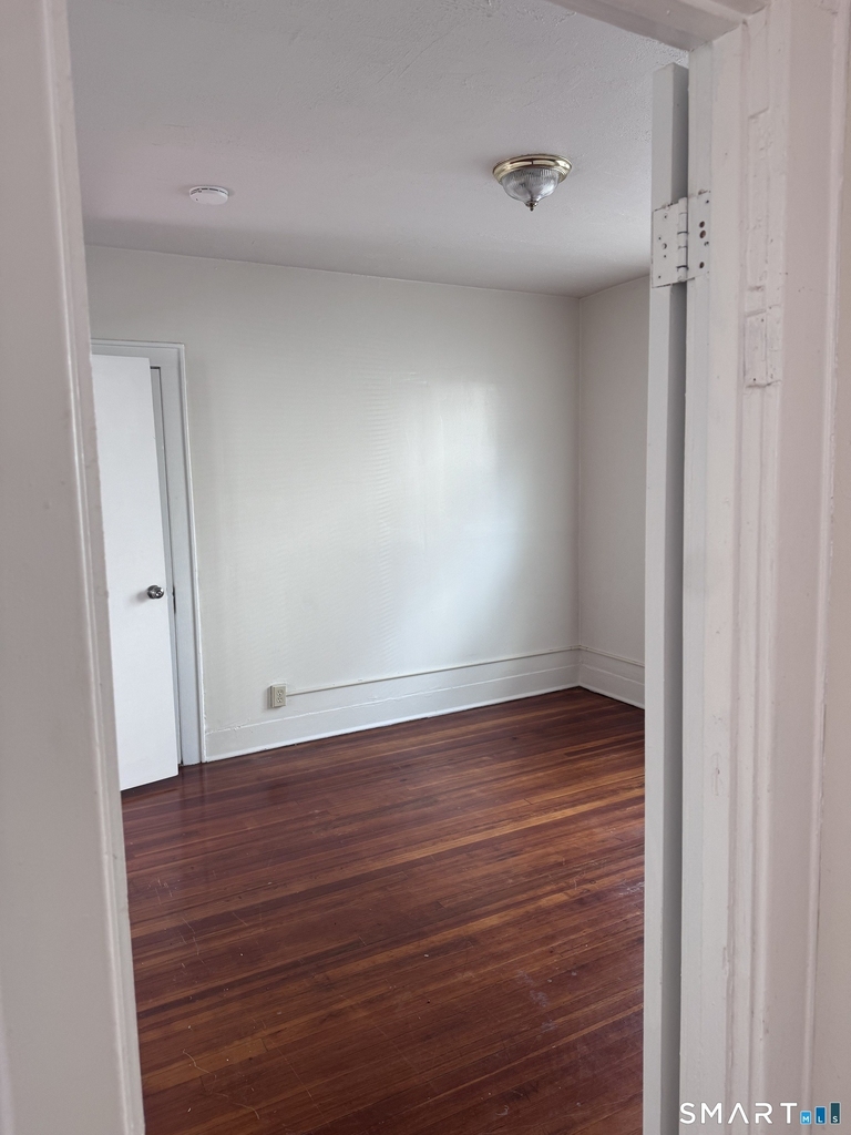 230 Enfield Street - Photo 8