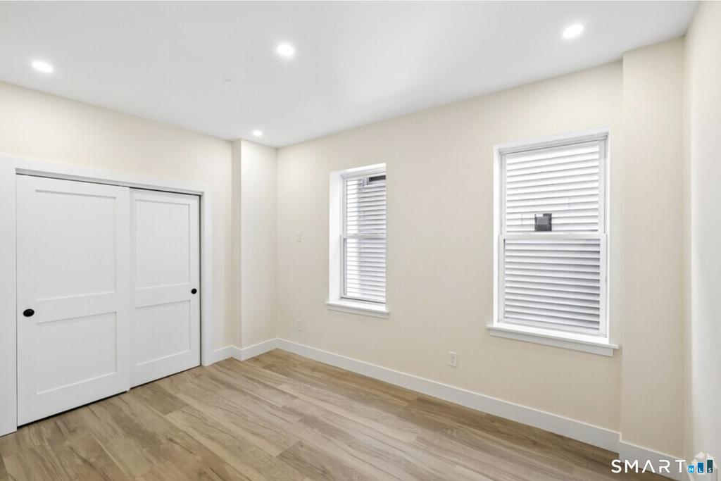 650 Main Street - Photo 3