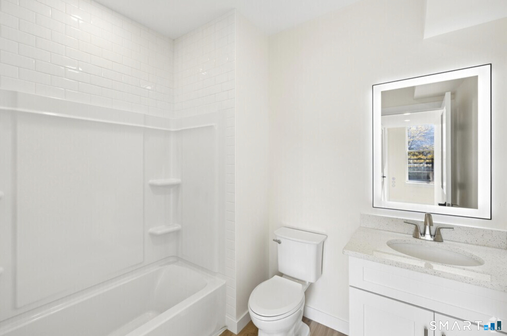 650 Main Street - Photo 3