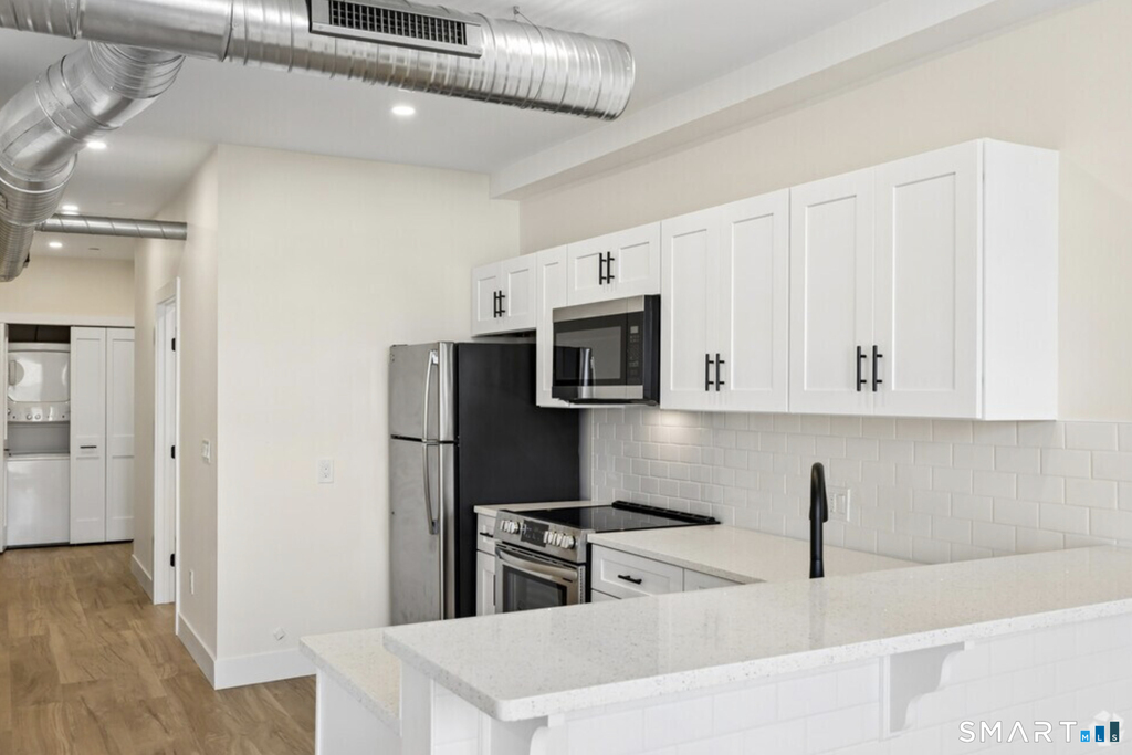 650 Main Street - Photo 1