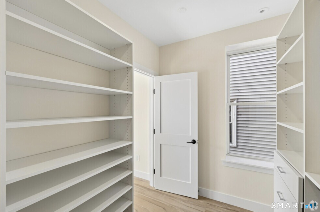 650 Main Street - Photo 6