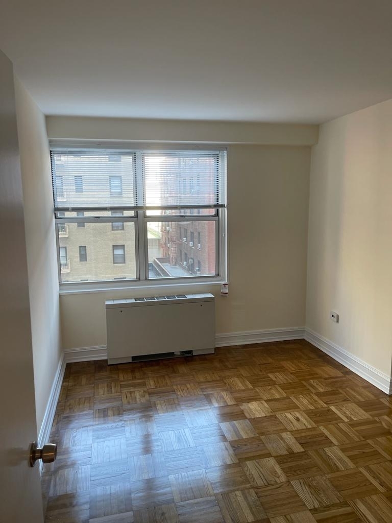 W 52 St / 8th Avenue - Photo 3