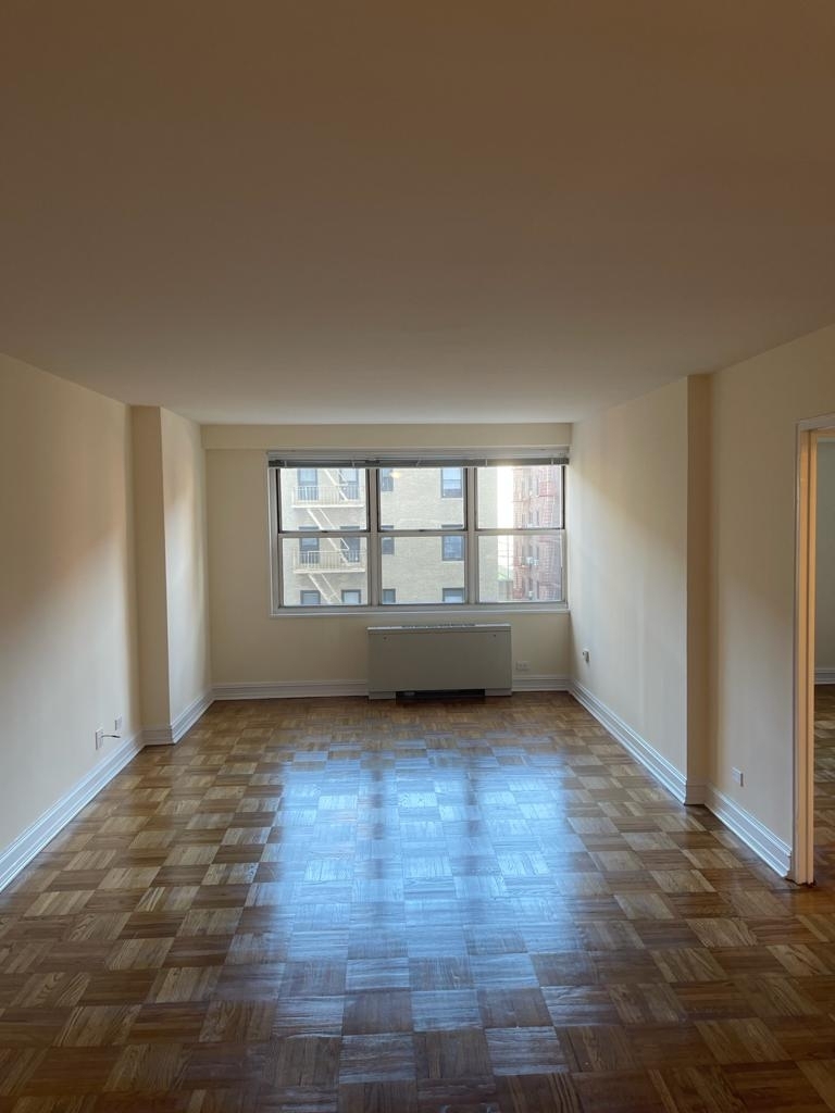 W 52 St / 8th Avenue - Photo 2