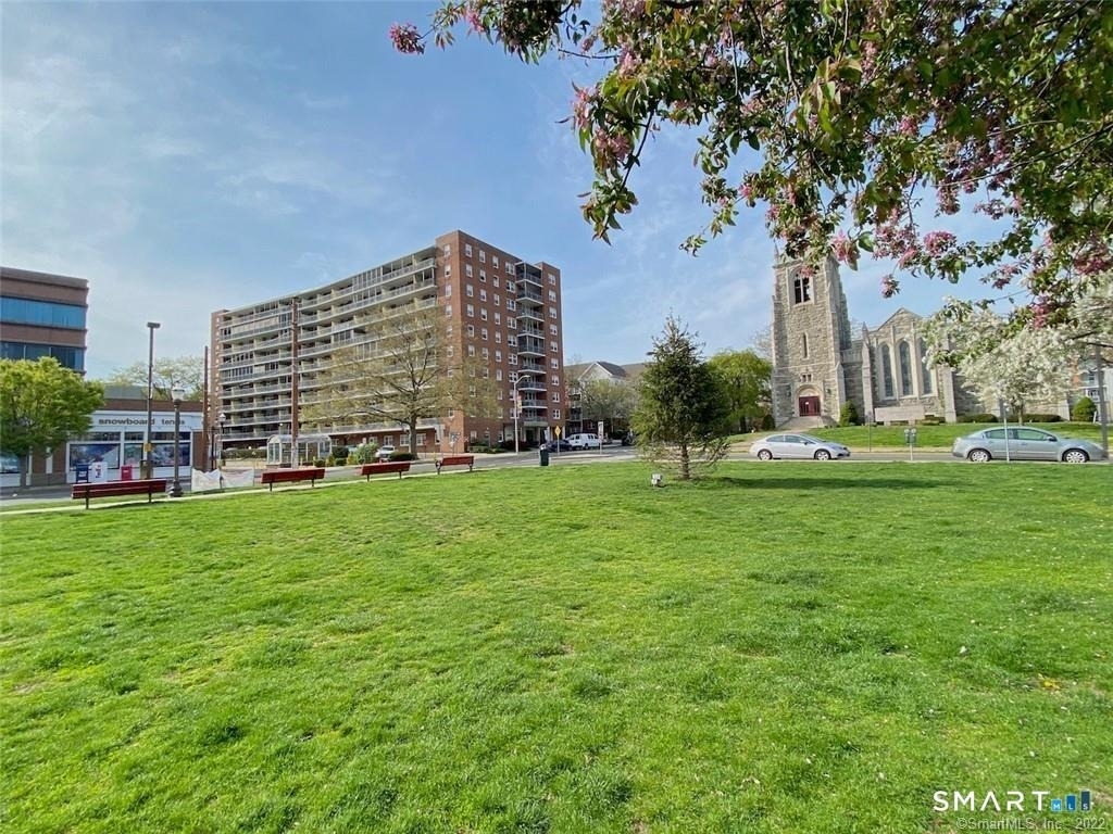 444 Bedford Street - Photo 12