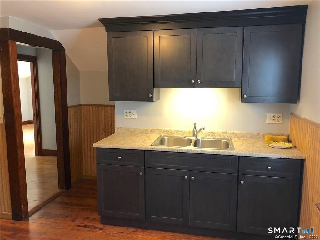 354 Elm Street - Photo 3