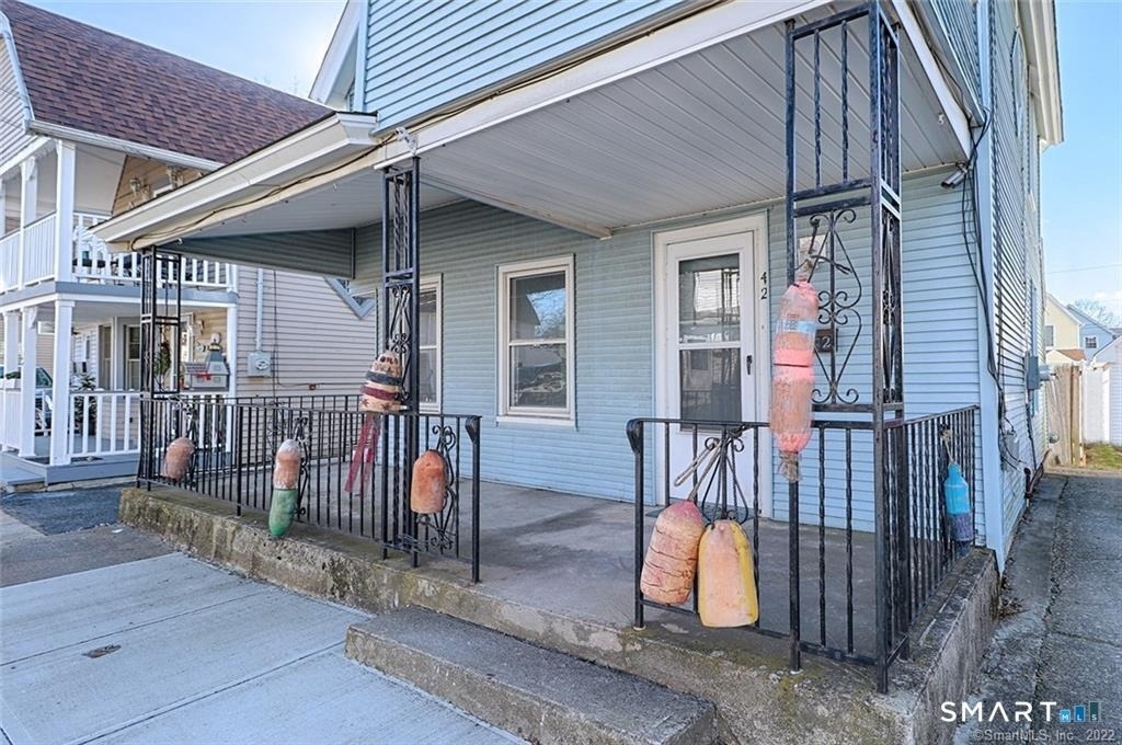 42 Botsford Avenue - Photo 2