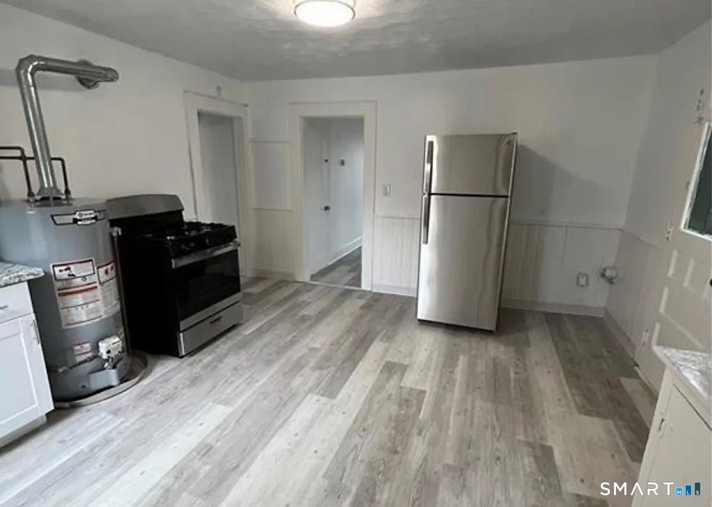 115 Main Street - Photo 6