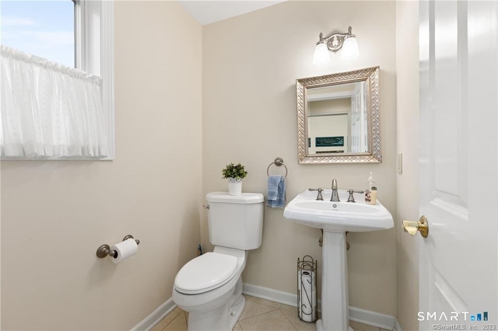 4 Eastview Road - Photo 14