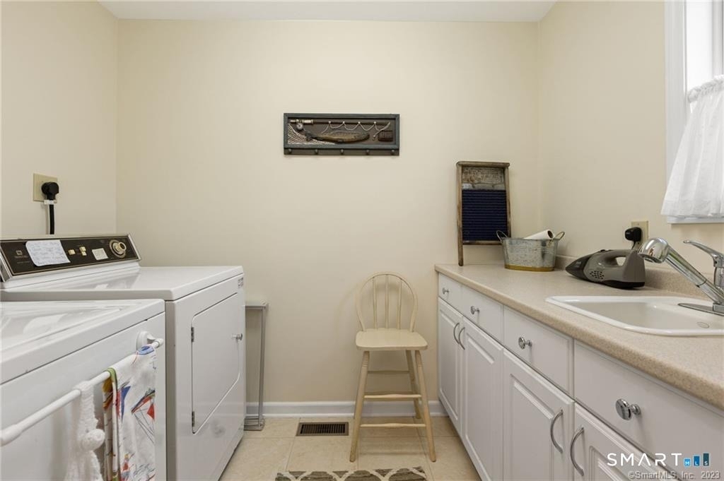4 Eastview Road - Photo 15