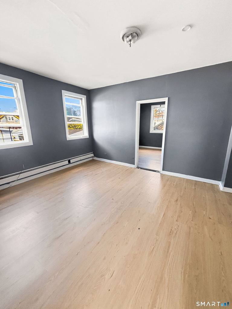 662 Noble Avenue - Photo 12