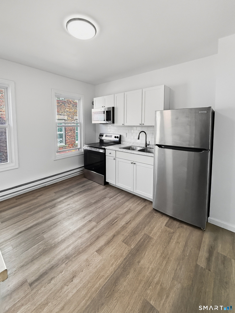 1739 Stratford Avenue - Photo 5