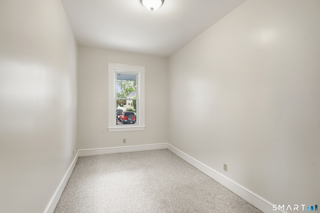 144 Flushing Avenue - Photo 16